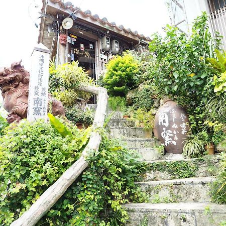 Holiday Homes Tsuboya 1St Naha Exterior photo